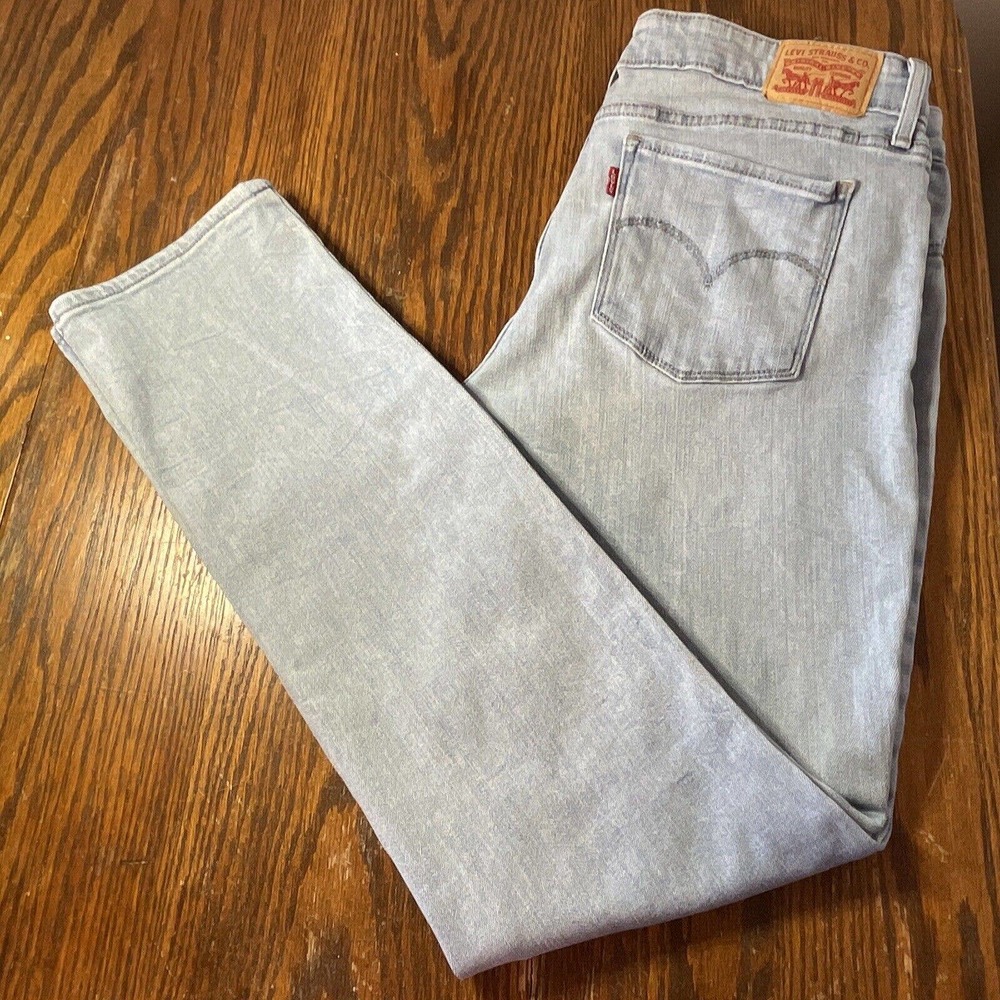 LEVI'S 712 Slim Mid Rise Jeans Sz 32 Waist 32 Length 29” Actual Length
